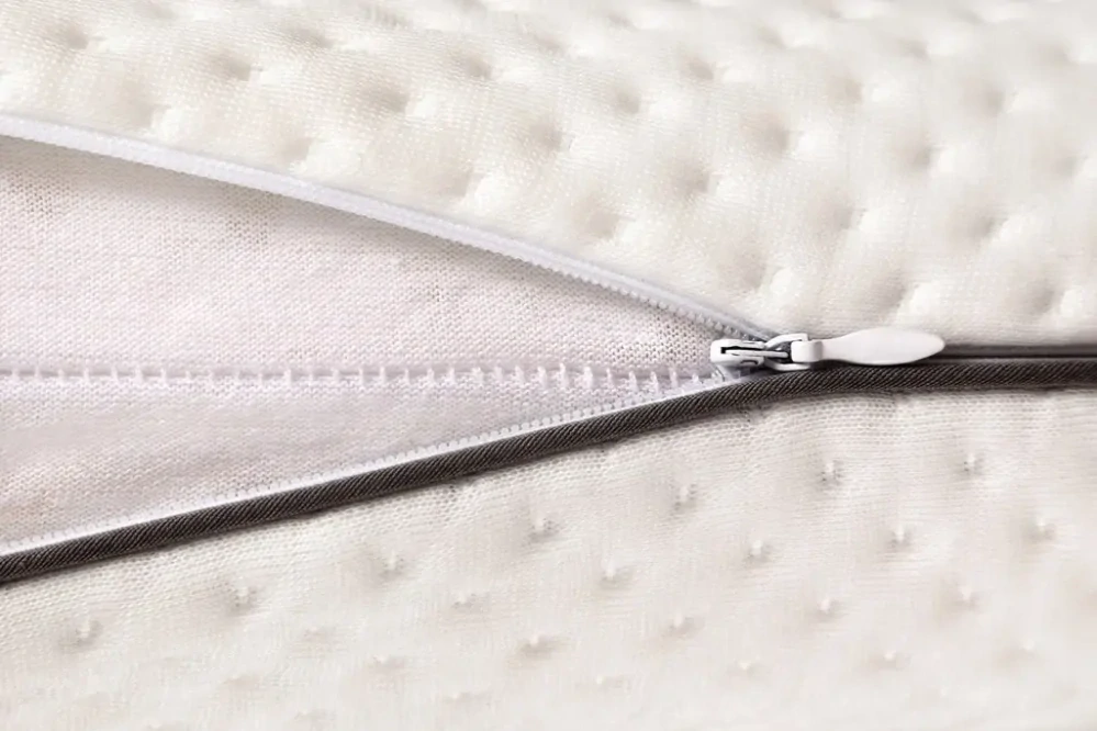 Polštář Tropico Tom MINI Travel